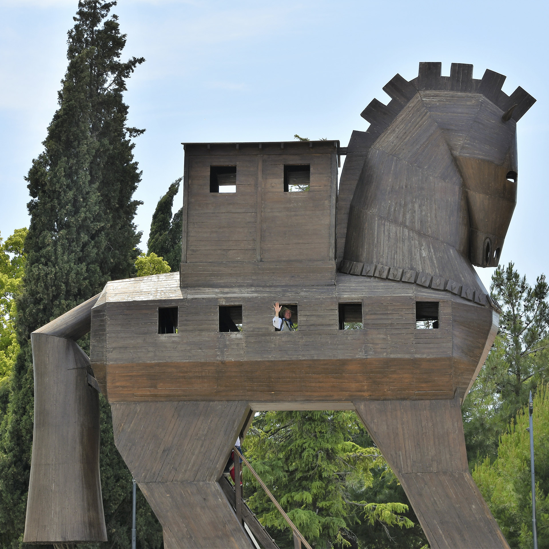 trojan horse announcement for Greece travel with Stratton Horres